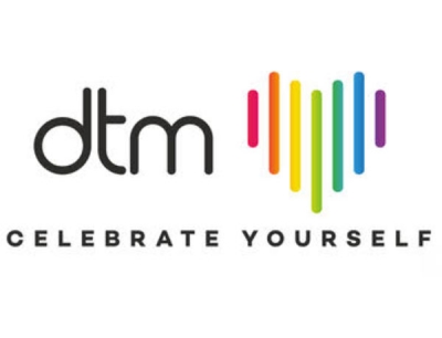 Helsinkiläisyökerho DTM:n motto on jatkossa ´Celebrate Yourself´.