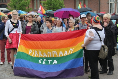 Pirkanmaan priden kulkue valmiina lähtöön.