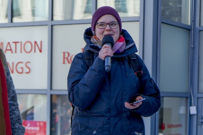 Setan tervehdys ja Eliisa Alatalo (kuva: Mikko Kivinen)