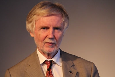 Ulkoministeri Erkki Tuomioja